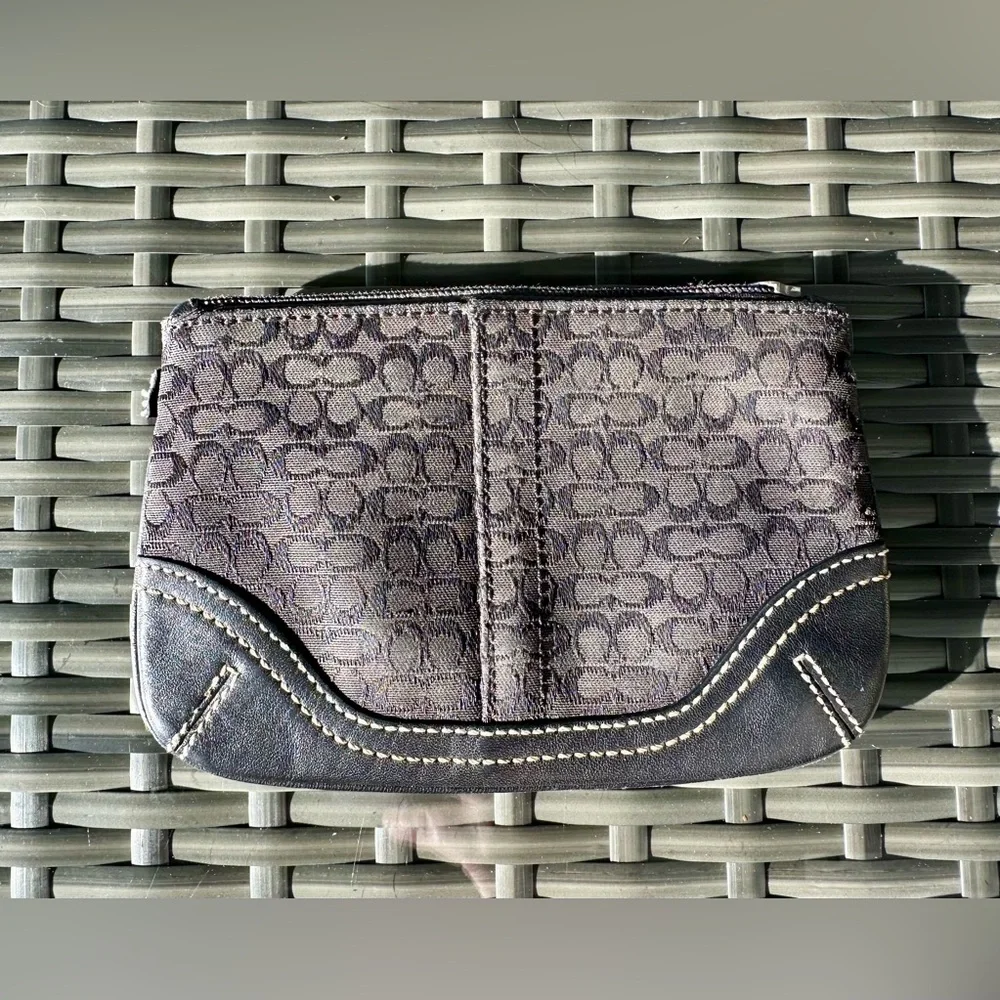 Coach Coin Pouch - Picture 4 of 5